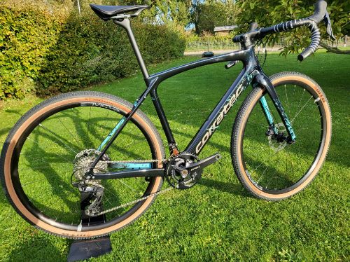 Billede af Corratec AllRoad C2 2024 - Carbon Gravel Bike med 2x12 Shimano GRX